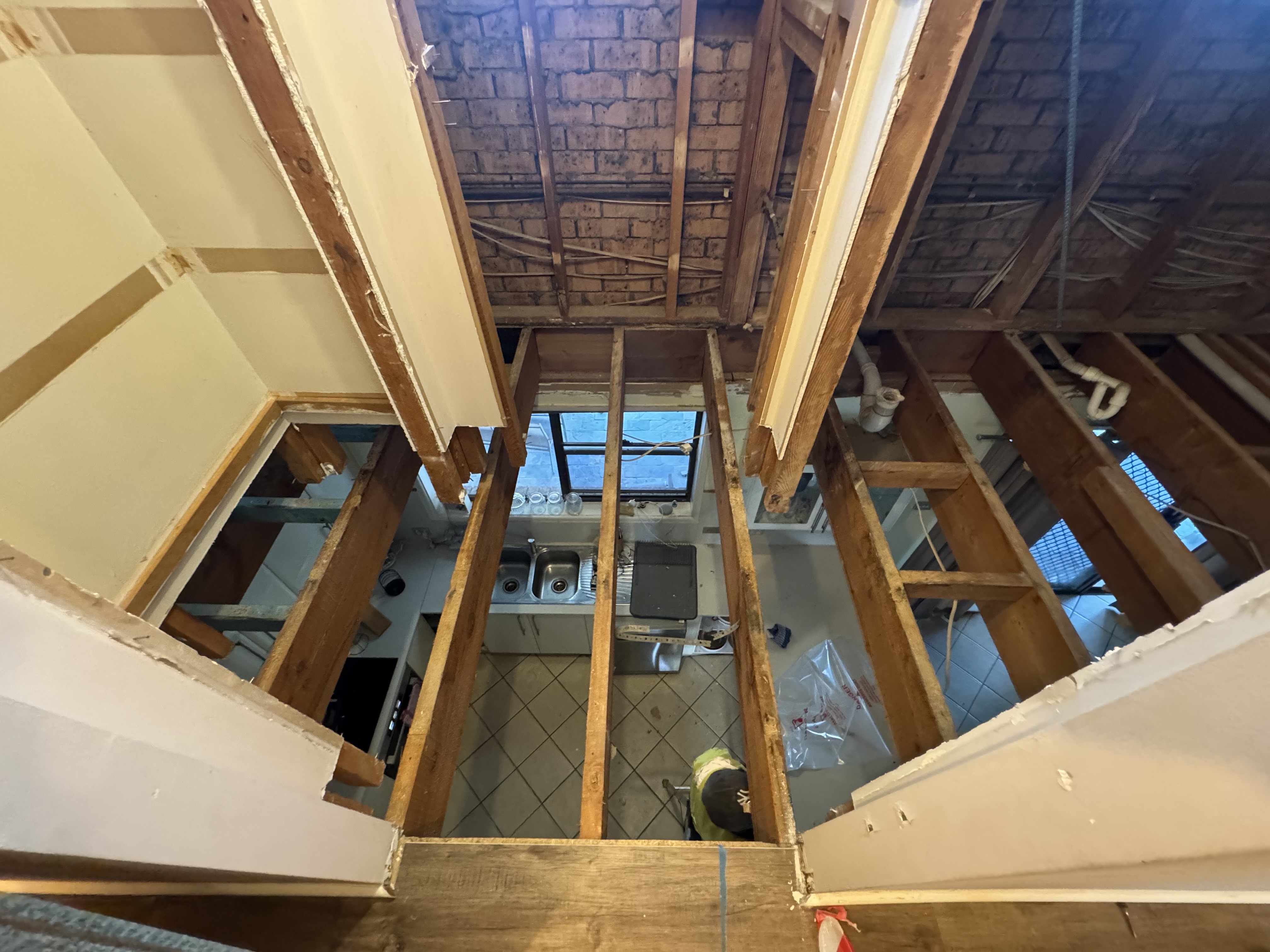 Raby Structural Encapsulation